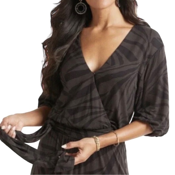 Z Supply Tops - NWT - Z Supply - Clara Tropical Zebra Wrap Top Black